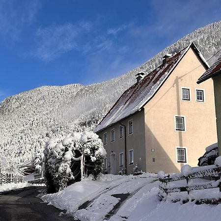 Haus Im Hochtal Apartment Bad Bleiberg Exterior foto